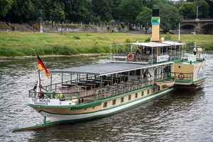 451 RH6 8823